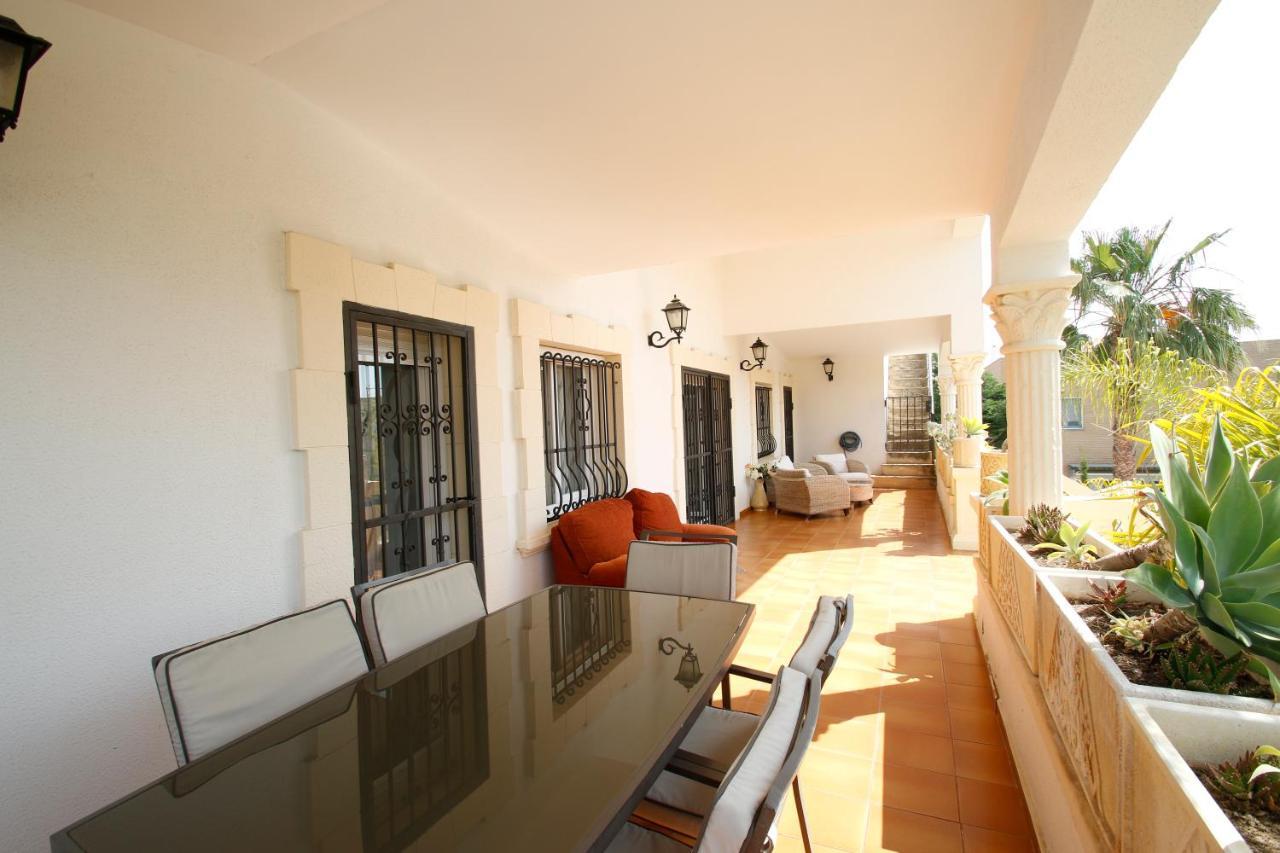 Villa Gladiols กัมบริลส์ ภายนอก รูปภาพ